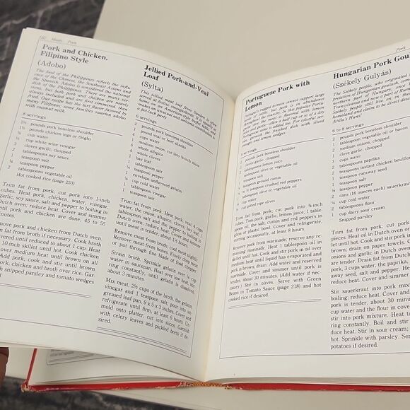 Betty Crocker's International Cookbook 1980 - Picture 11 of 12